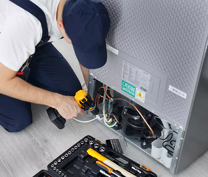 Why Fitchburg Facility Managers Trust Fitchburg Appliance Pro for Every Commercial Chiller Repair?