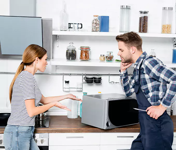 Why Fitchburg Homeowners Trust Fitchburg Appliance Pro for Every Microwave Fix?
